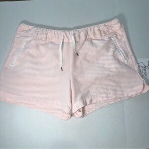 Magellan Outdoors Women’s Pink Striped Lightweight Fishing Shorts With Pockets
